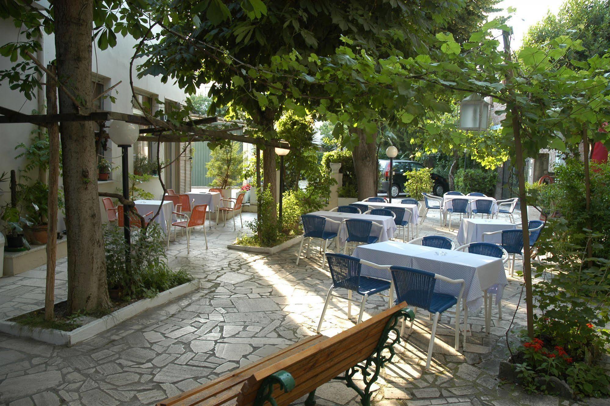 Albergo Moretti Сенигалия Екстериор снимка